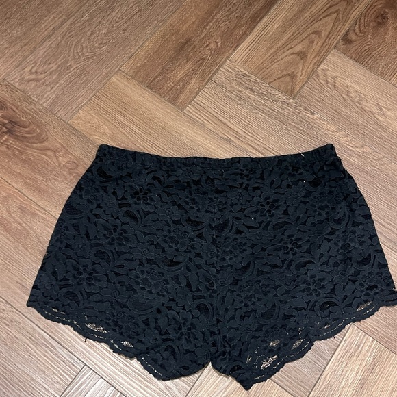 Short Lot - Picture 9 of 11